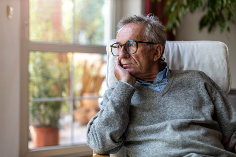 Nurturing Senior Mental Health Through In-Home Care: A Guide for Families